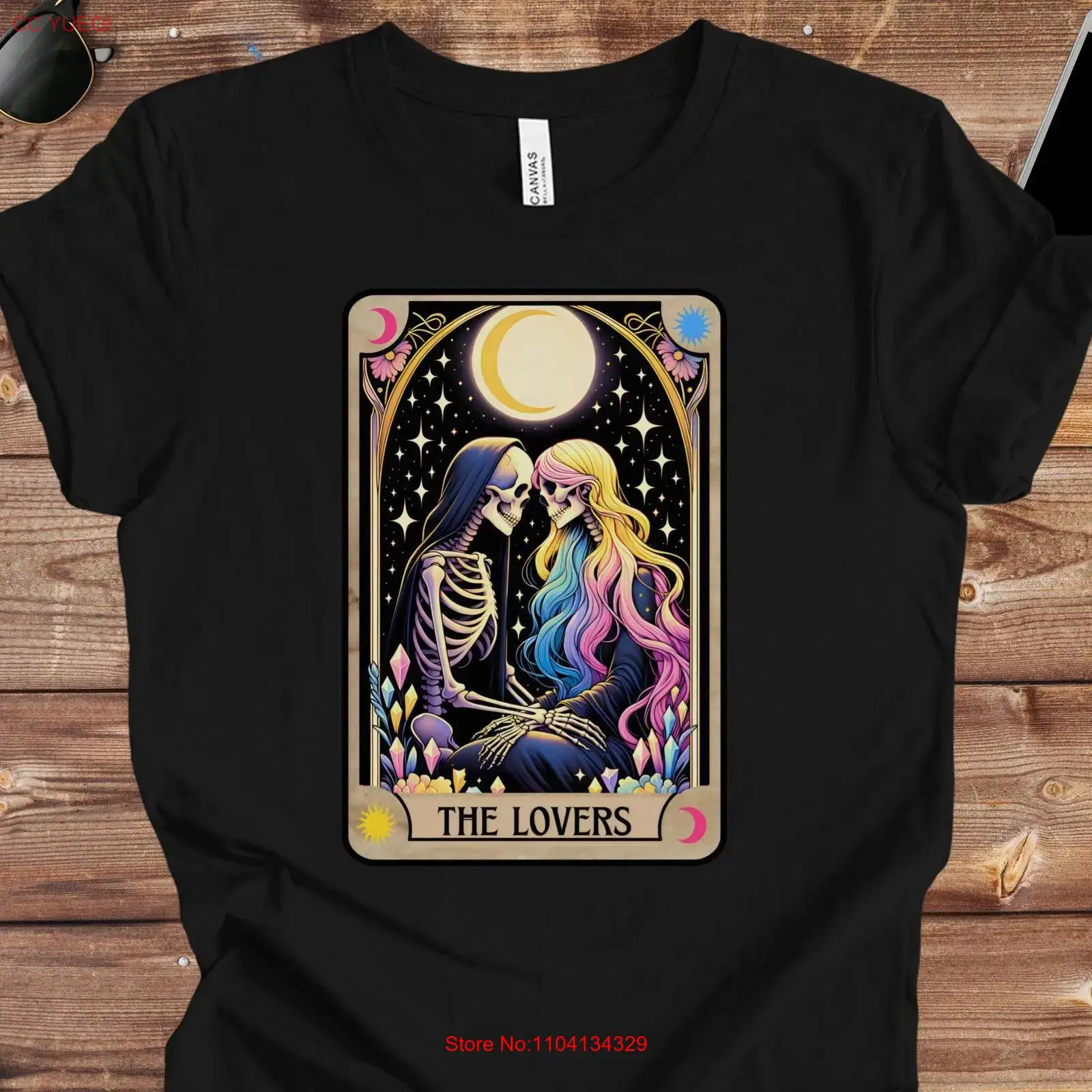 Vintage Queer Fashion - Футболка с изображением карт Таро в
